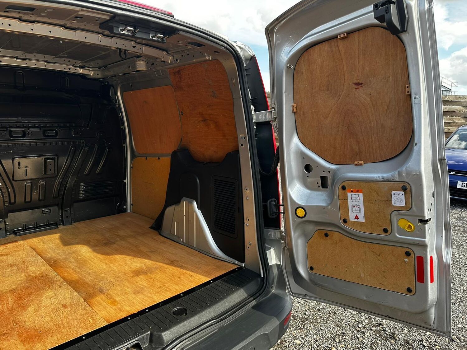 Used ford transit connect cargo best sale van