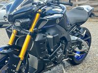 YAMAHA MT-10