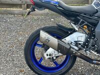YAMAHA MT-10