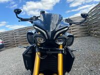YAMAHA MT-10