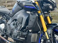 YAMAHA MT-10