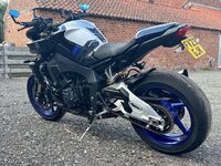 YAMAHA MT-10