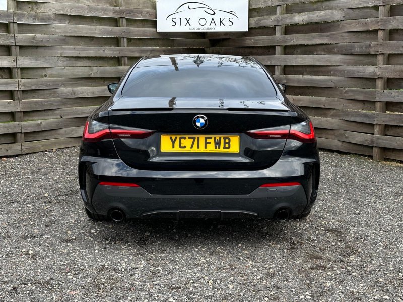 BMW 4 SERIES