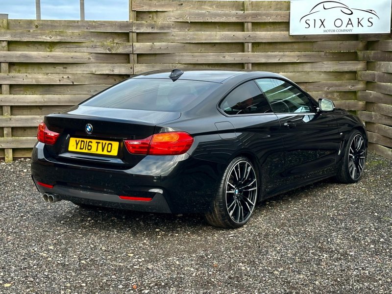 BMW 4 SERIES