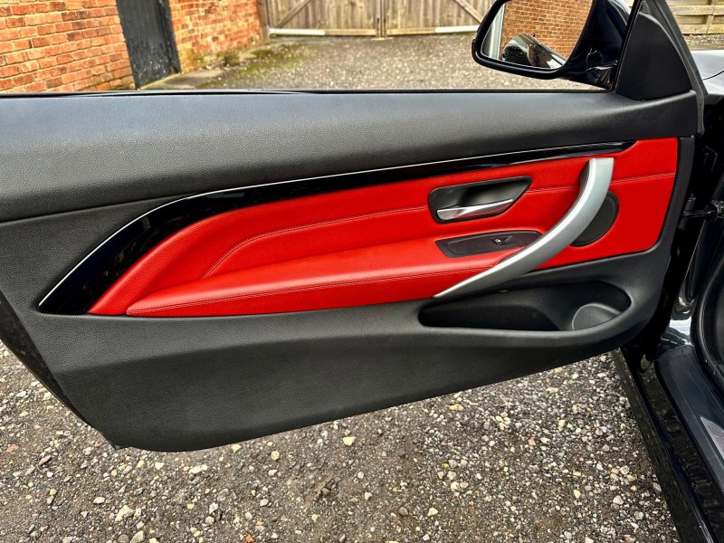 BMW 4 SERIES