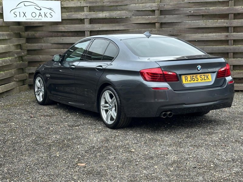 BMW 5 SERIES