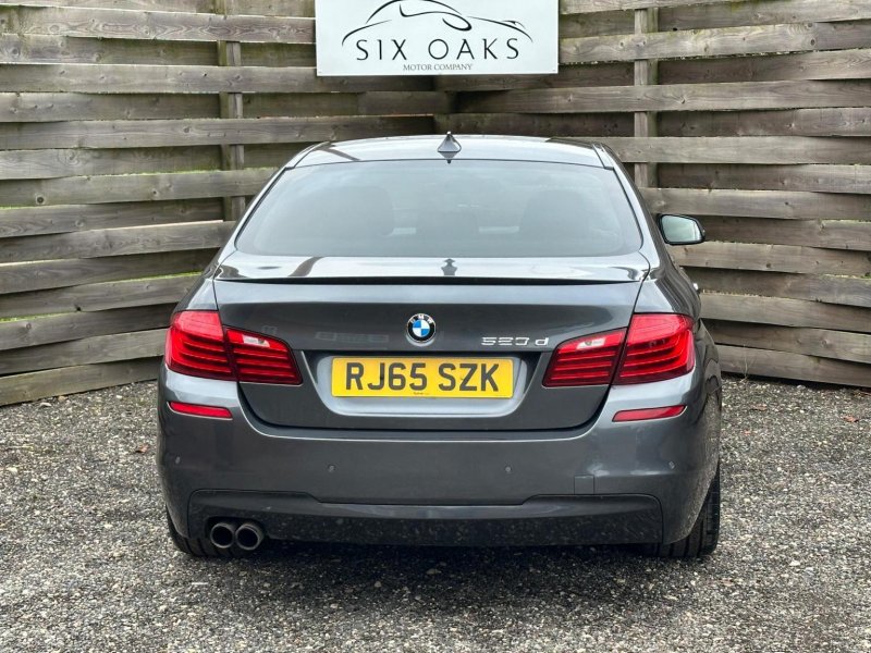 BMW 5 SERIES