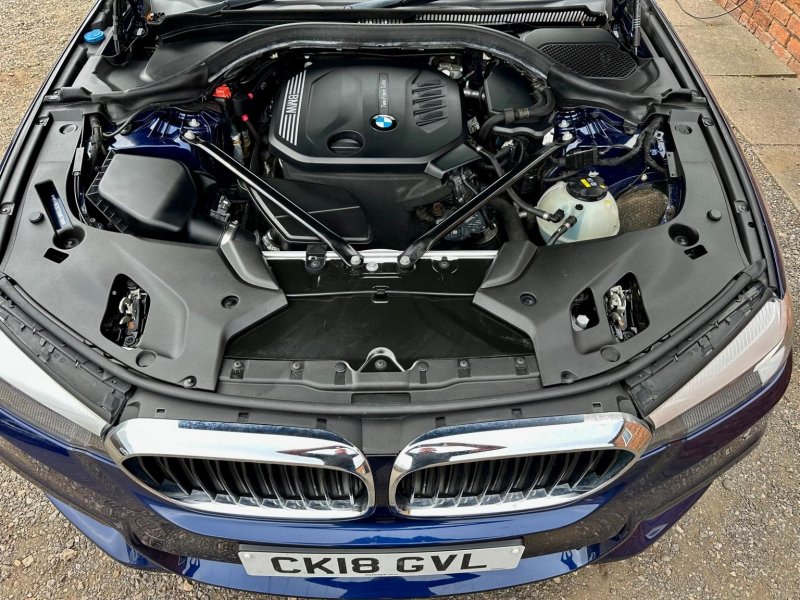 BMW 5 SERIES