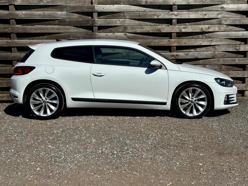 VOLKSWAGEN SCIROCCO