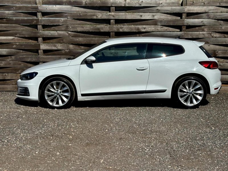 VOLKSWAGEN SCIROCCO