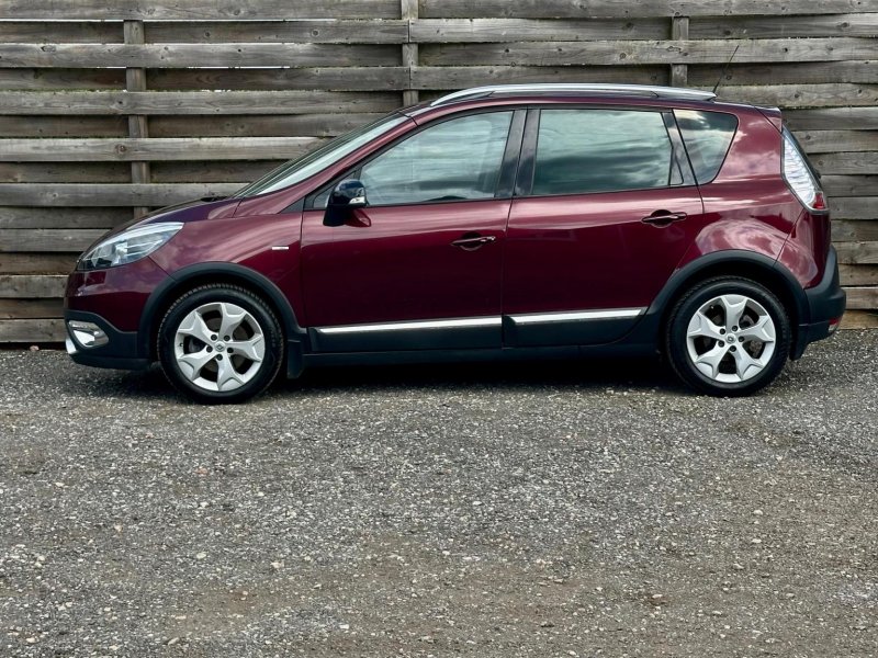 RENAULT SCENIC